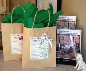 Take a Hike! with Angus